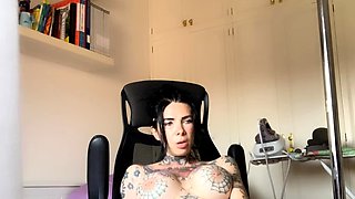 Beautiful wife masturbating show with webcam with toys