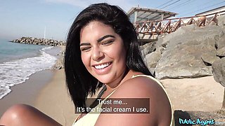 Watch pin-up Erik Everhard and Sheila Ortega's trailer