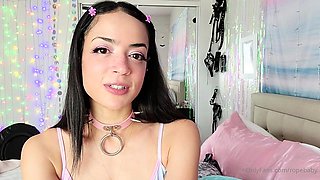 Hottest brunette solo webcam masturbation 2