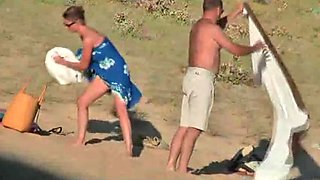 French pair on the beach, full version