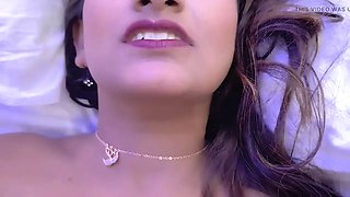 Bahan ki dost ko room me bulake chod diya