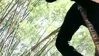 Asian amateur gives outdoor blowjob