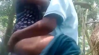 Indian Desi Telugu Village Girl Outdoor Sex with Lover