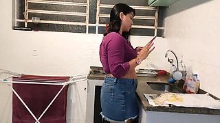 Hot Brunette BBW Nicoly Mattos Takes a Big Mouthful of Cum - Hardcore Creampie Action