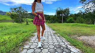 Extreme Masturbation in a Park