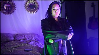 Asmr Mistress Maras New Leather Jacket With Driving Gloves With Dominatrix Mara