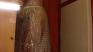 Dominatrix Mistress April - a slave bath