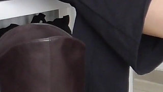 Fußsklavendiente Beim Nach Hause Kommen!