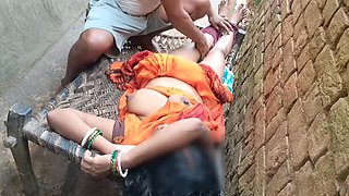 Hot Desi Indian Couple Fucking Hard in Outdoor Motel - Real Homemade Sex