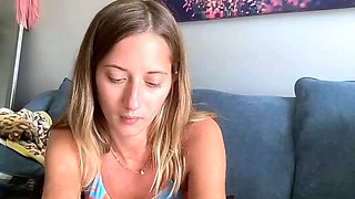 Amateur Webcam Chick Masturbates On Webcam More at