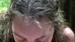 Amateur mouth cumshot outdoor