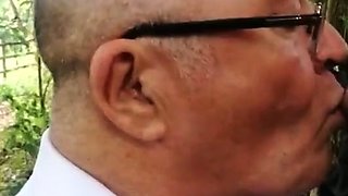 Outdoor Blowjob Tables Turned on Amateurs