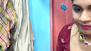 Vaishnavy Pee and Wash, Pee Video