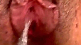Diamond Goddess Loves to Play with Her Pussy Until She Squirts