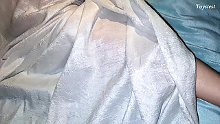 How to Wake up Hot Stepsister Using Only Hands