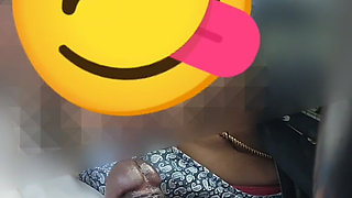 Road Side Sex with Road Side Working Aunty First Time Excitement