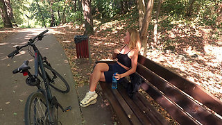 I Sucked a Stranger's Big Cock in the Park Risky Outdoor Sex